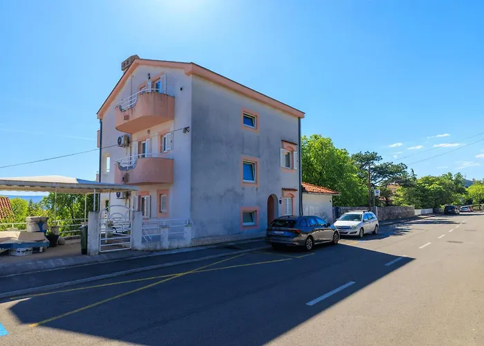 Snjezana Novi Vinodolski