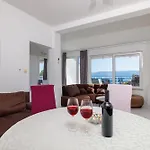 Snjezana * Novi Vinodolski