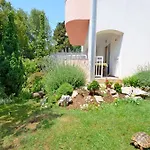 Snjezana * Novi Vinodolski