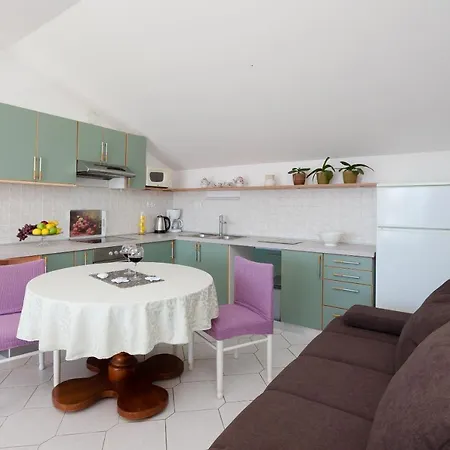 Snjezana Apartment