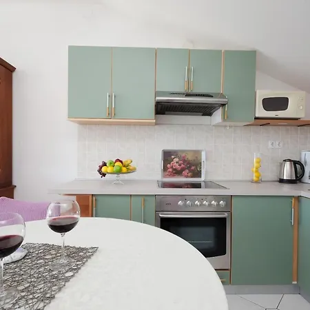 Apartment Snjezana
