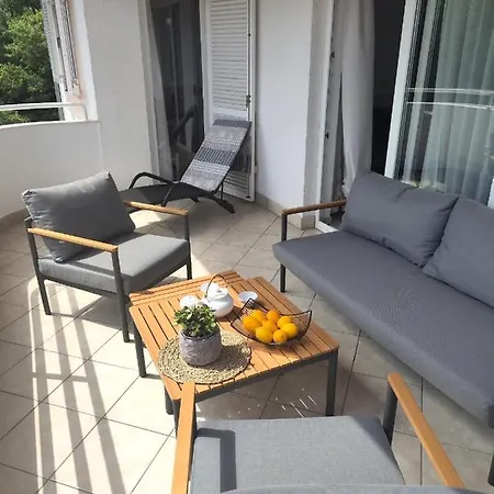 Snjezana Apartment Novi Vinodolski
