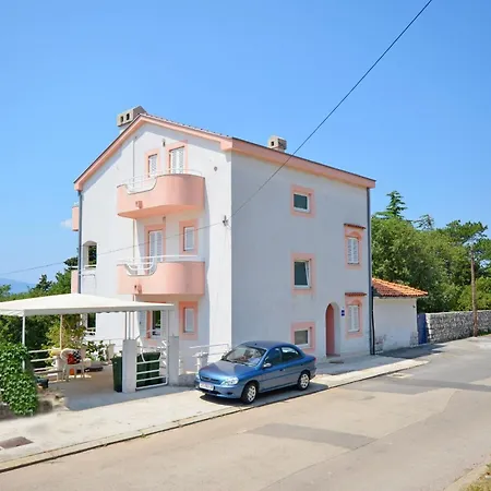 Apartment Snjezana